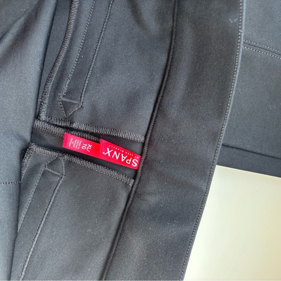 SPANX Classic Black Pants - Picture 4 of 5